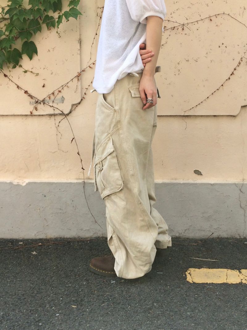 Pocket cargo strap pants