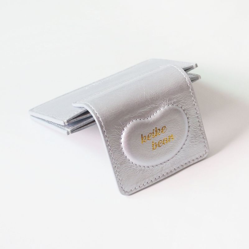 shape of' wallet - silver bean