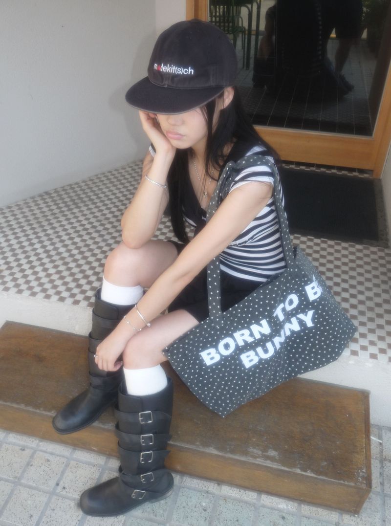 Star Bunny Tail Tote Bag _ Black