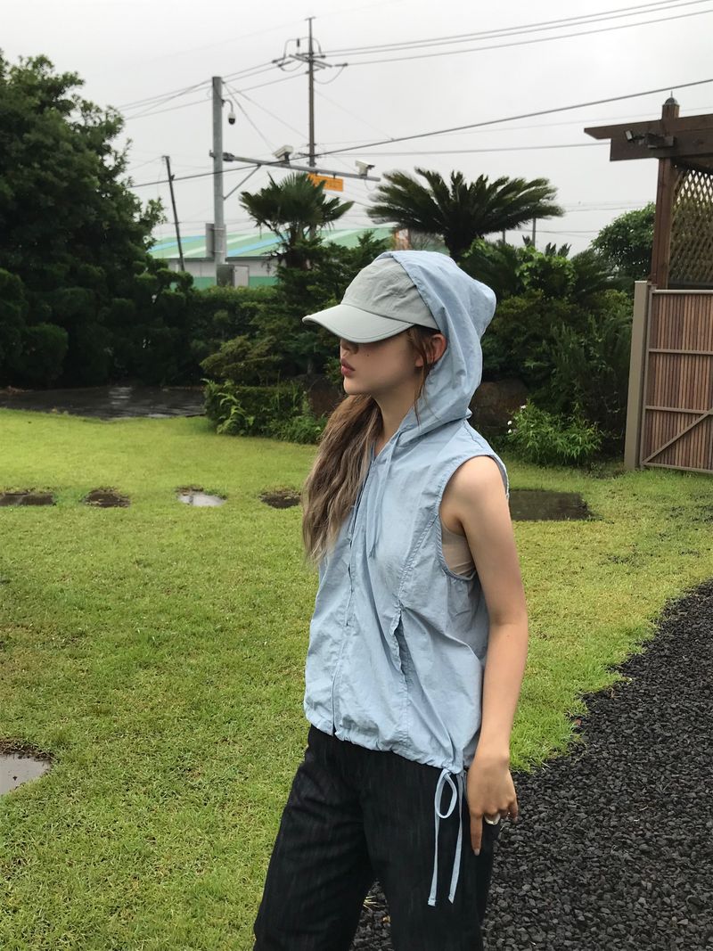 Allen nylon vest
