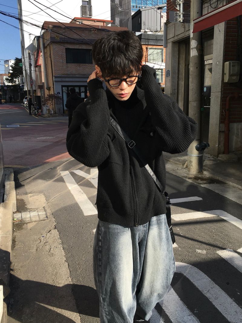 By One Flap High Neck Knit Zip-Up 2C