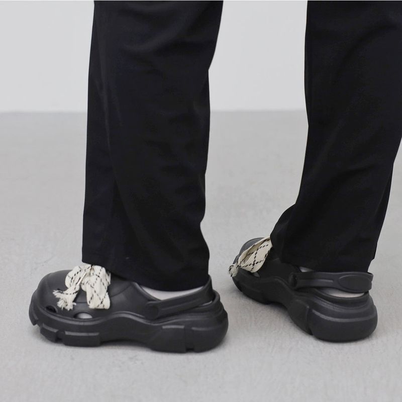 barman strap sandals