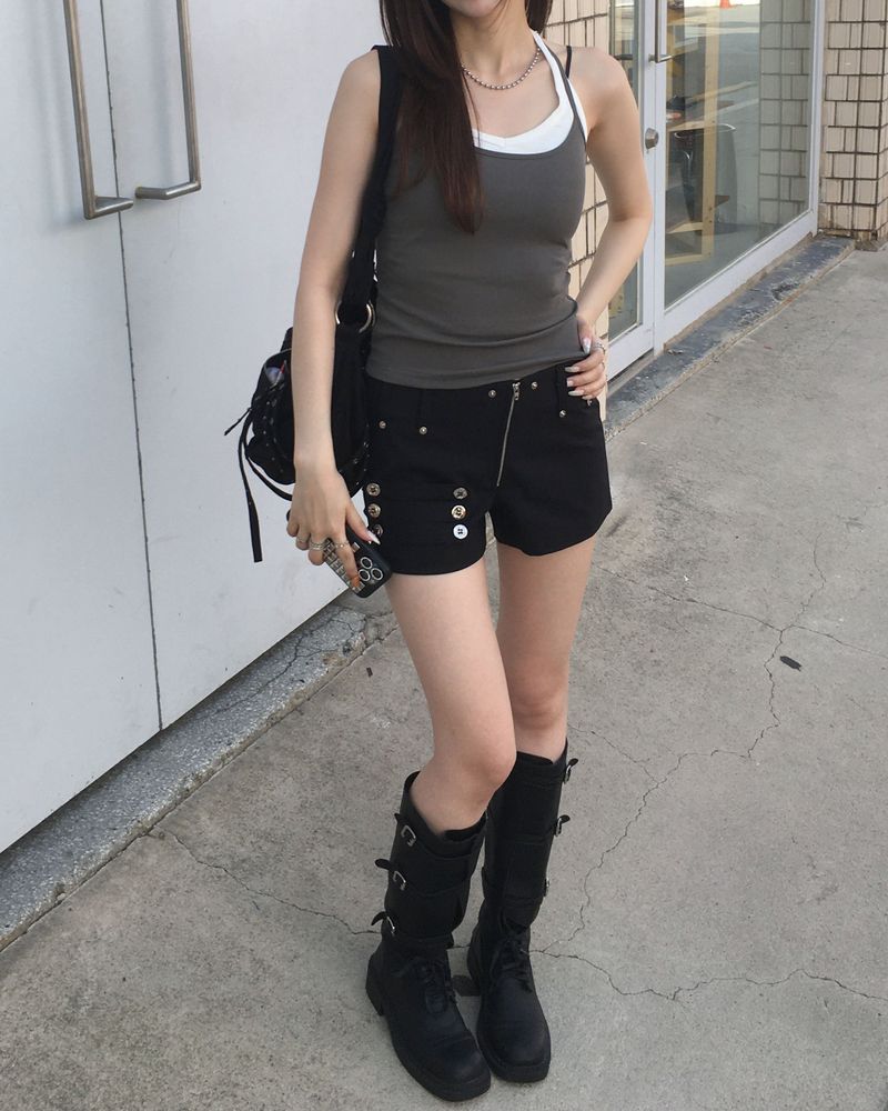 Leon zipper shorts