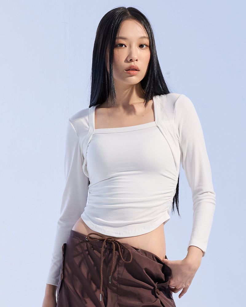 MOAA（モア）の「スクエアネックシャーリングスリーブ（トップス）」