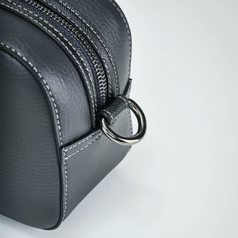 Mushroom Leather Travel Pouch