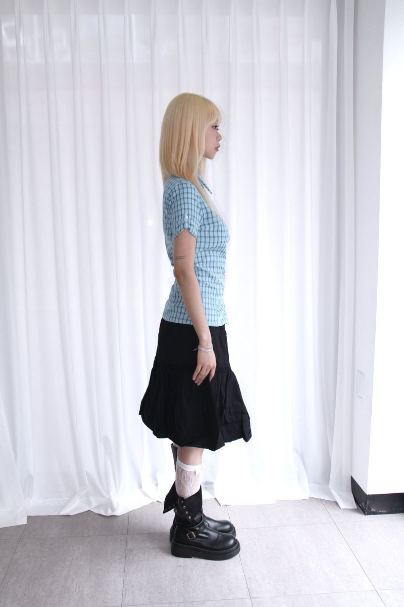 Unbalance button checke shirt blouse