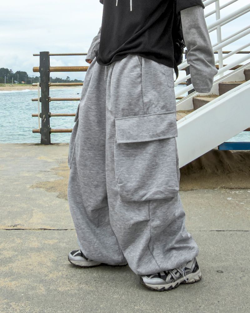 Pend Big Pocket Balloon Cargo Pants