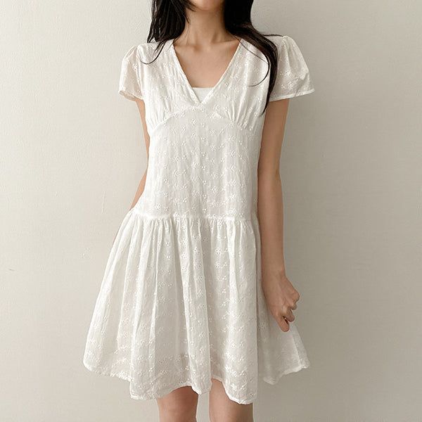 Innocent 🤍 eyelet summer mini white dress