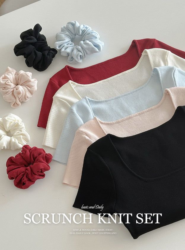 SHOPPERLAND(ショッパーランド)の「#Back Slit Square Short Sleeve Knit + Scrunchie Set (5color)(Tops)」