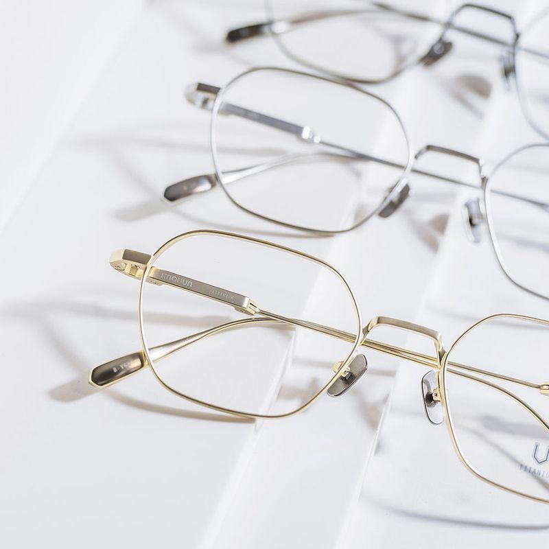 Knouun Square titanium glasses CODE. 102. A Yellow Glod