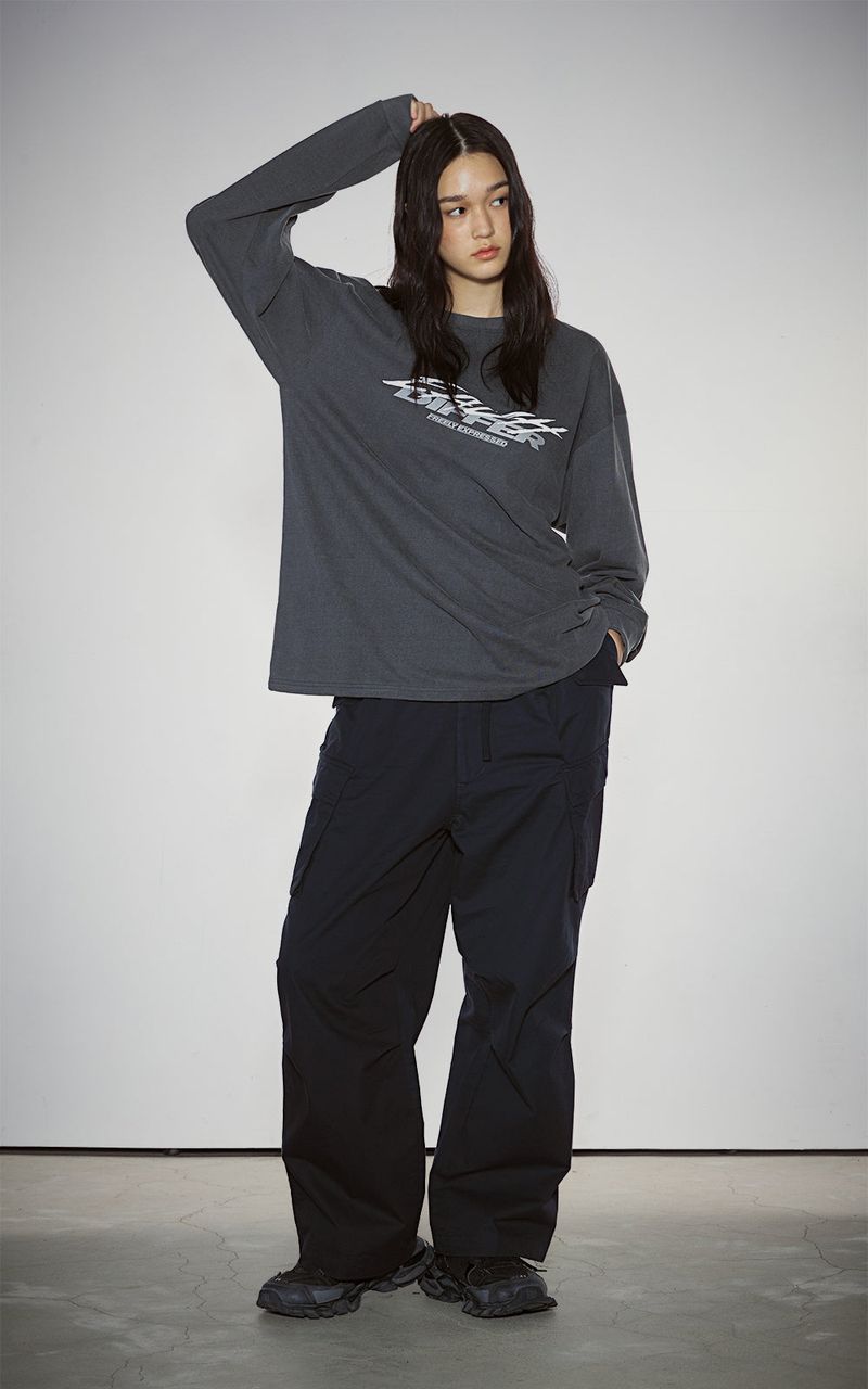 EACH DIFFER(イーチディファー)の「GRAFFITI LONG SLEEVE_GRAY(Tops)」