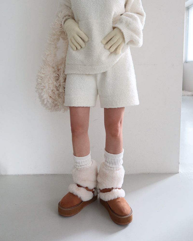 Patch Finger Slit Long Gloves