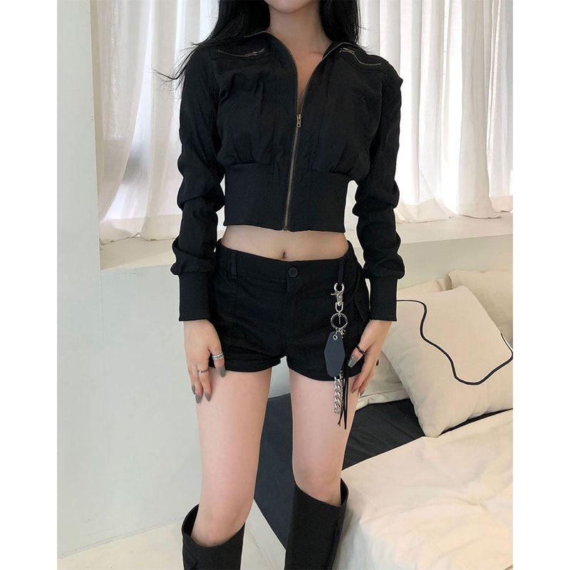 This Pocket Shorts