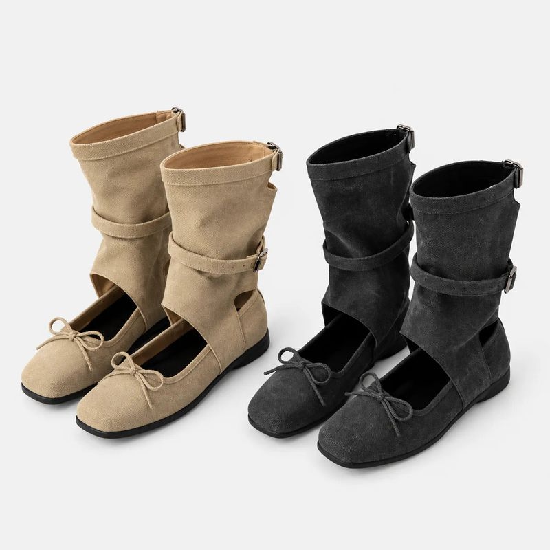 La mode MAQI（ラ モード マキ）の「スクエアトゥバレエフラッツボウサンダルブーツ（シューズ）」