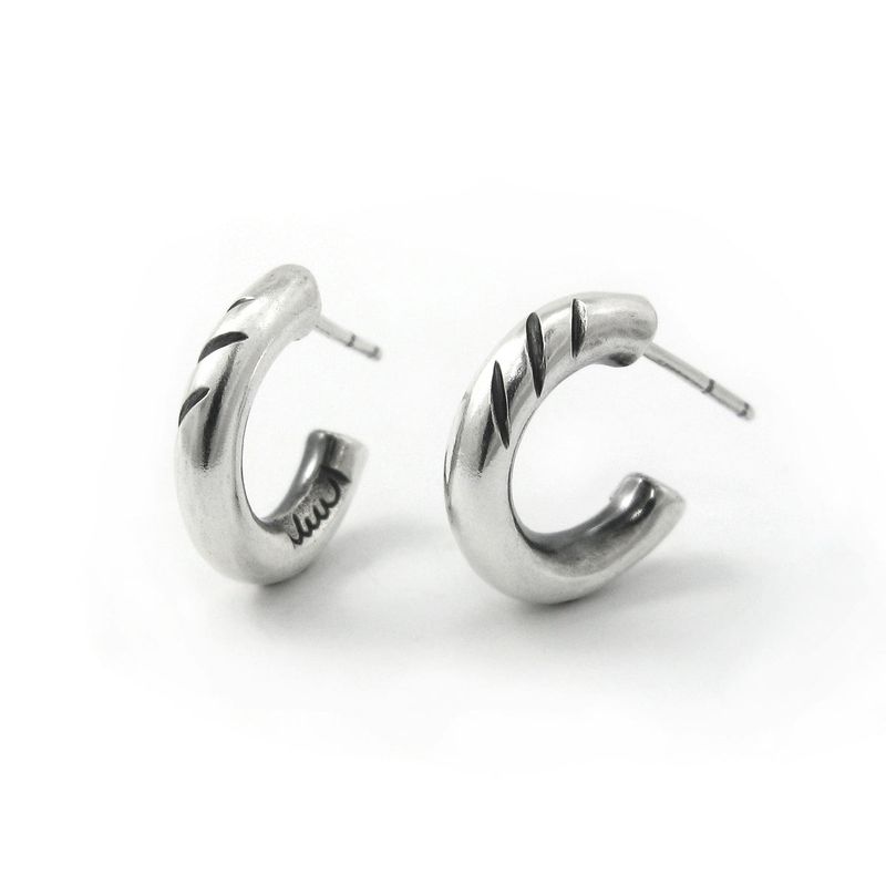 STERLINGWORTH(スターリングウォース)の「Catclaw 65 silver hoop earring(Accessories)」