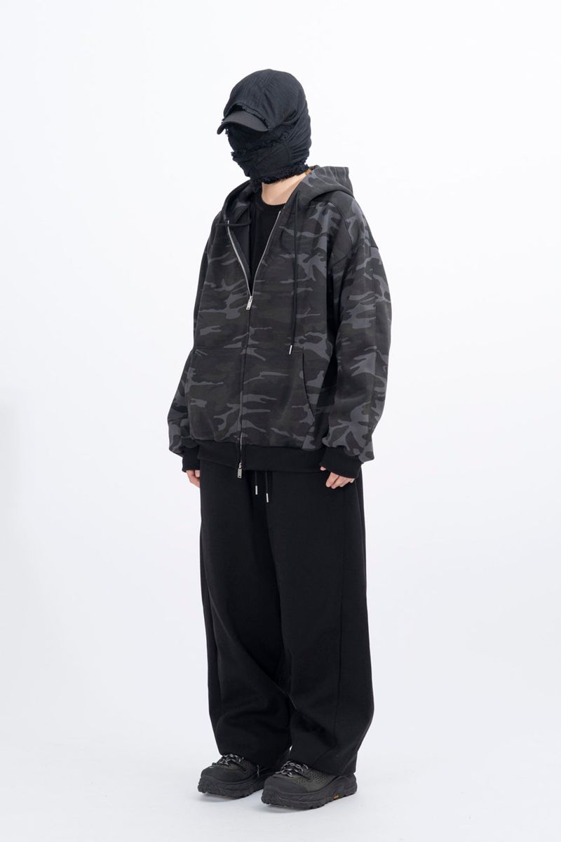 Avid Camo Hood Zip-Up