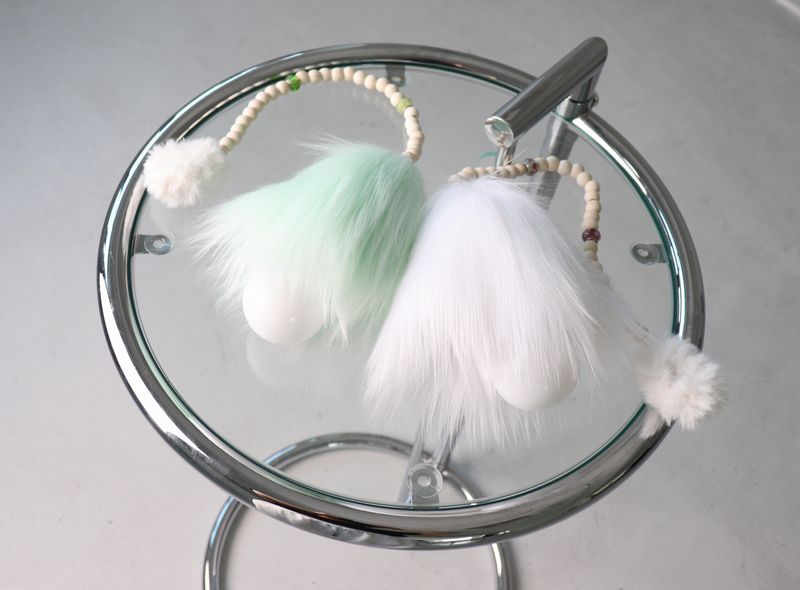 white hairy light