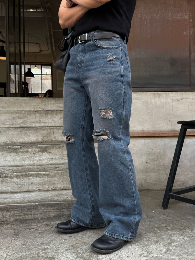 Dis damage flare denim pants