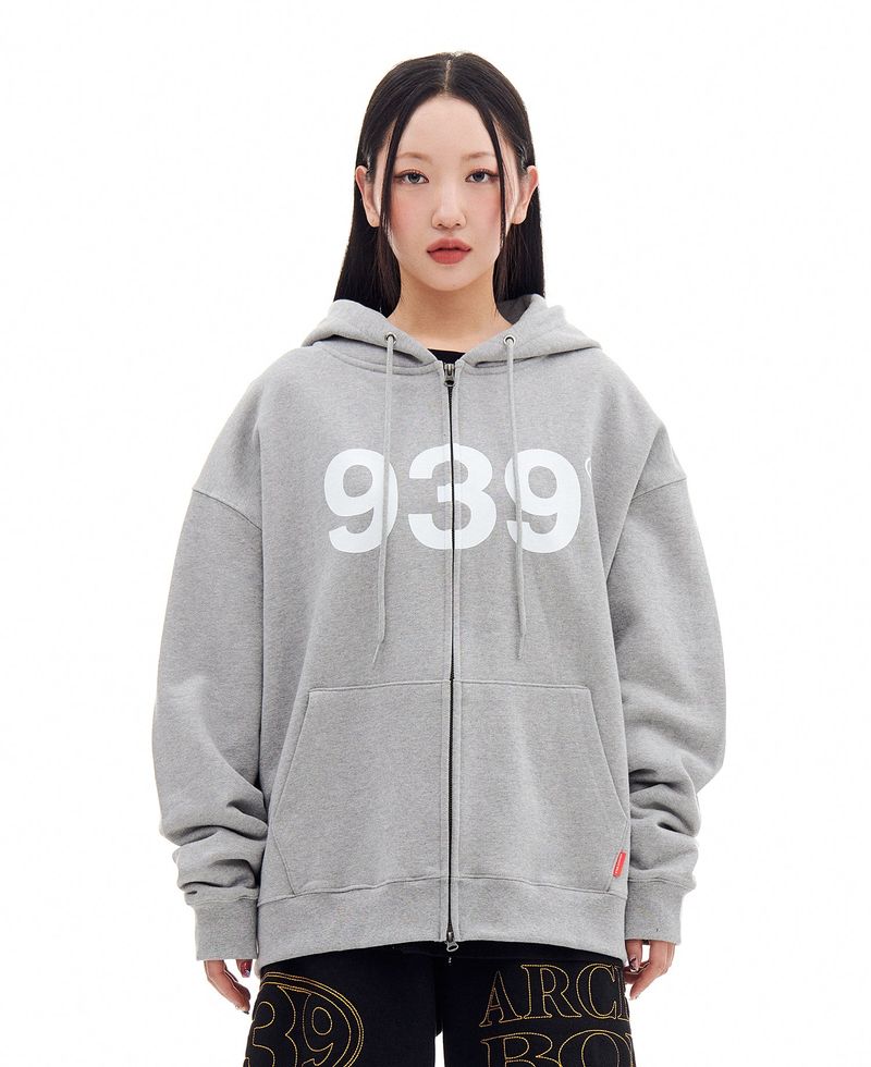 ARCHIVE BOLD(アーカイブボールド)の「939 LOGO HOOD ZIP-UP (GRAY)(Tops)」