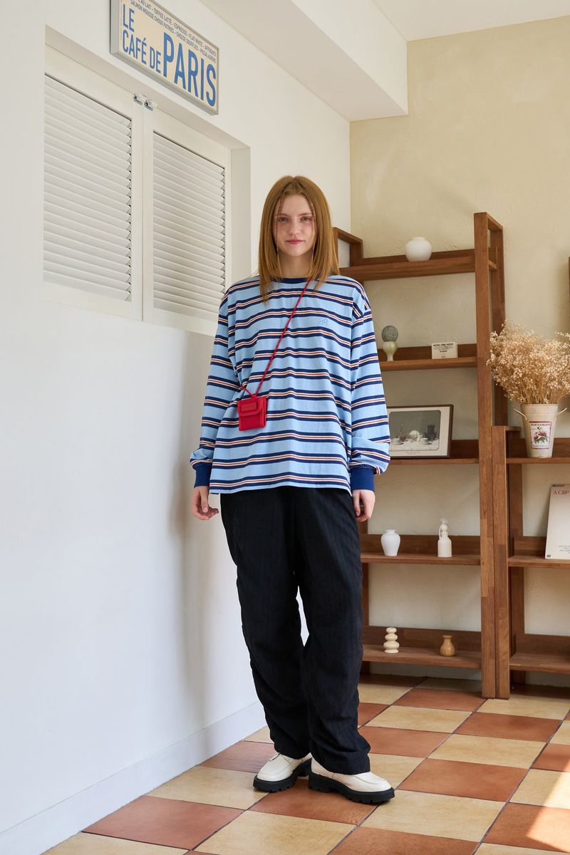 MULTI STRIPE SYMBOL T BLUE