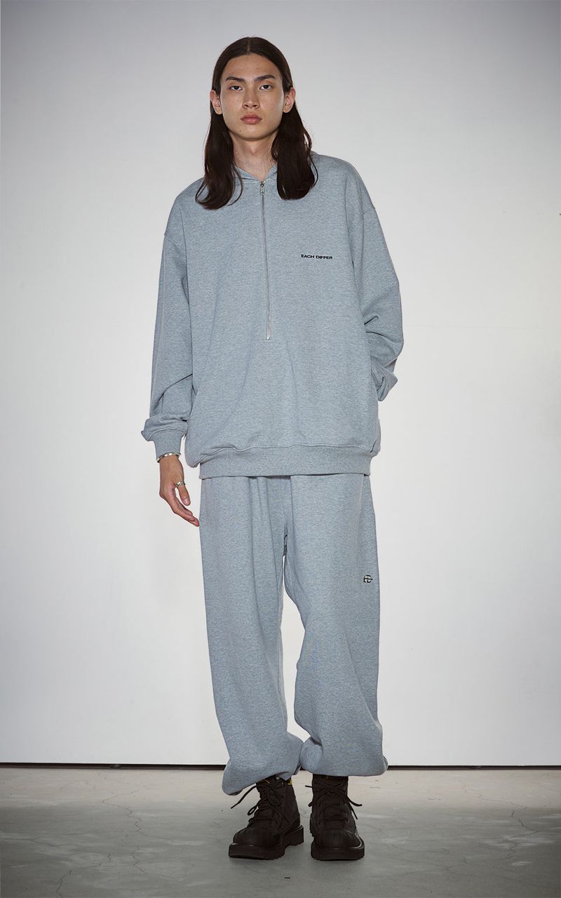 EACH DIFFER(イーチディファー)の「WIDE ZIP SWEATPANTS_GRAY(Pants)」