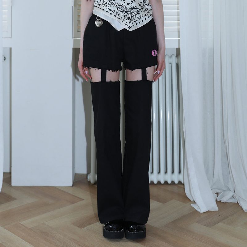 CLUT STUDIO(クラットスタジオ)の「1 1 denim cut out pants - BLACK(Pants)」