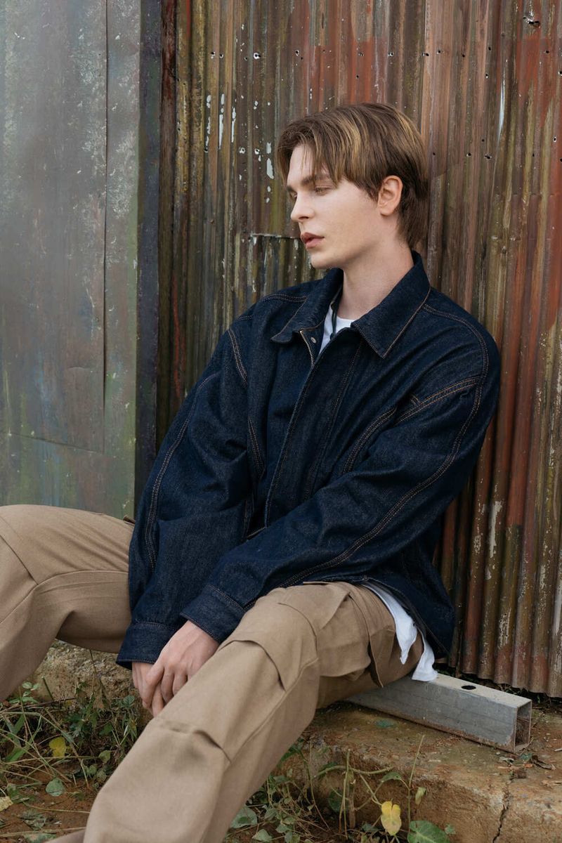 LINE-POINT DENIM BLOUSON