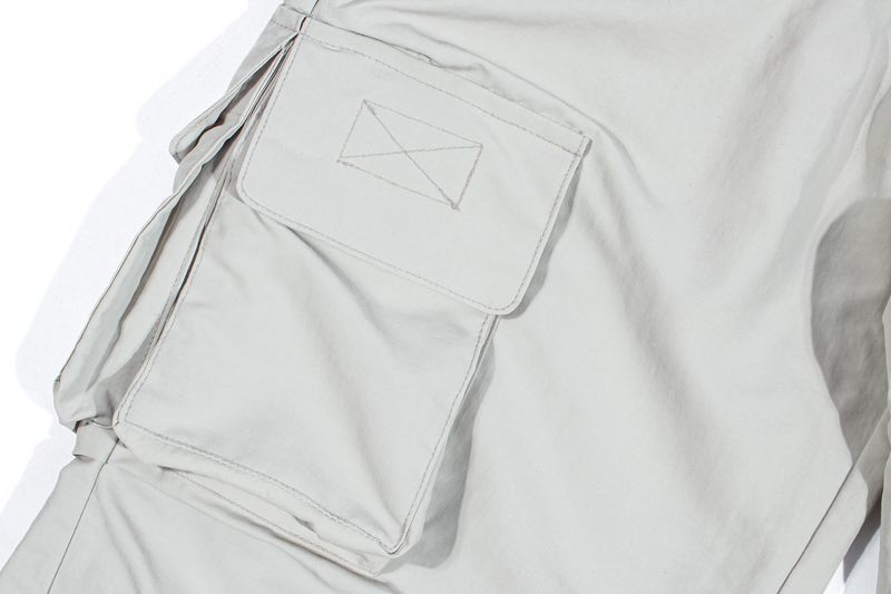 PINTUCK CARGO PANTS_Gray Beige