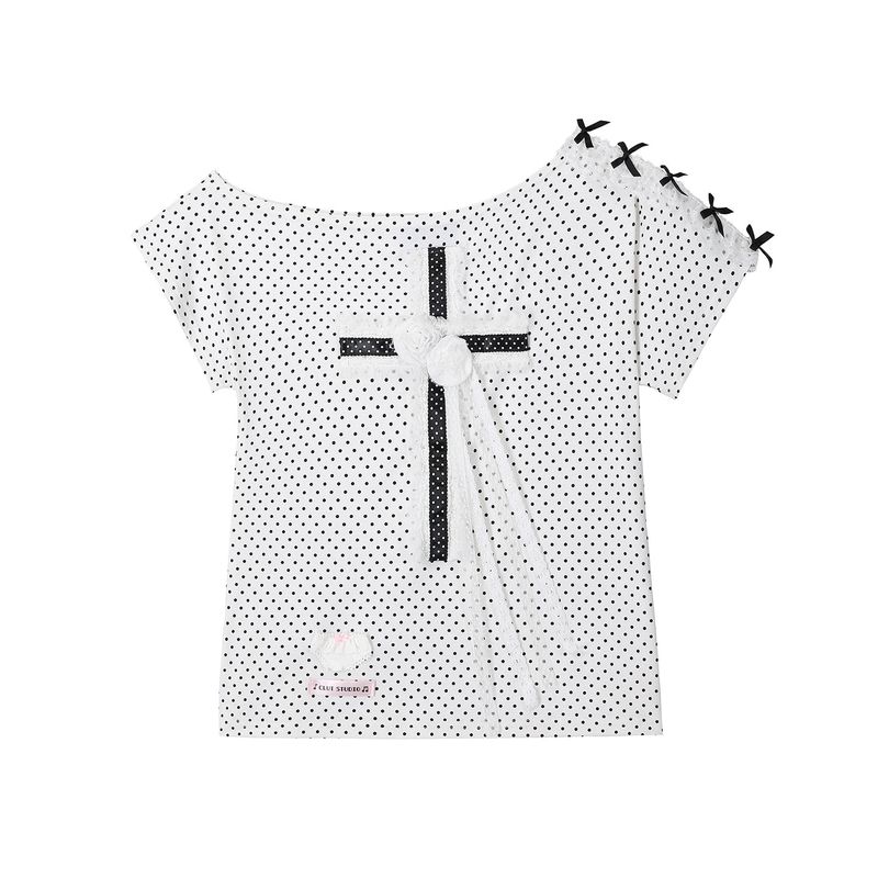 CLUT STUDIO（クラットスタジオ）の「Cross Off-Shoulder T-shirt - White（Tops）」