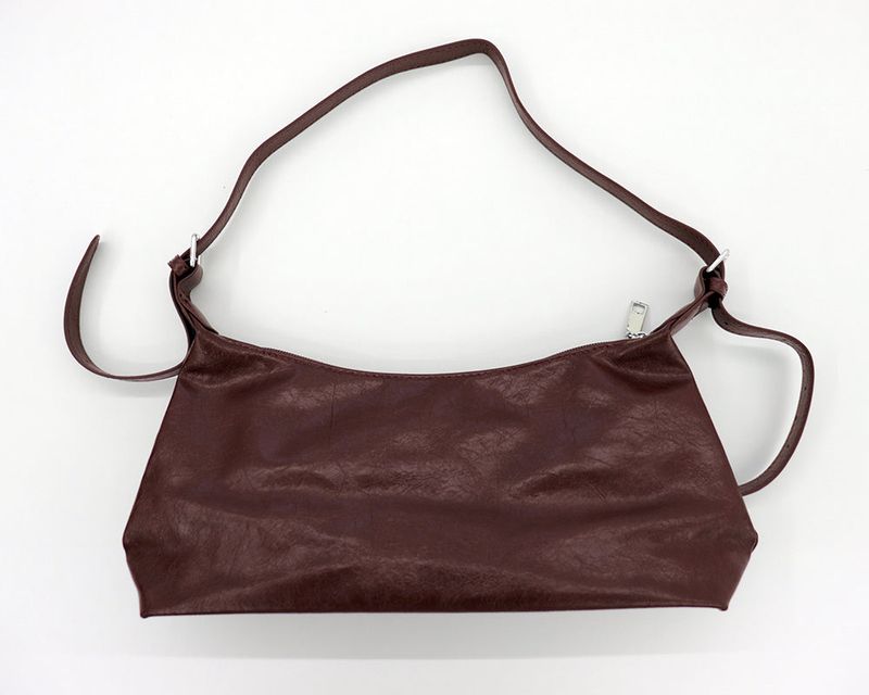 Rait leather baguette shoulder bag