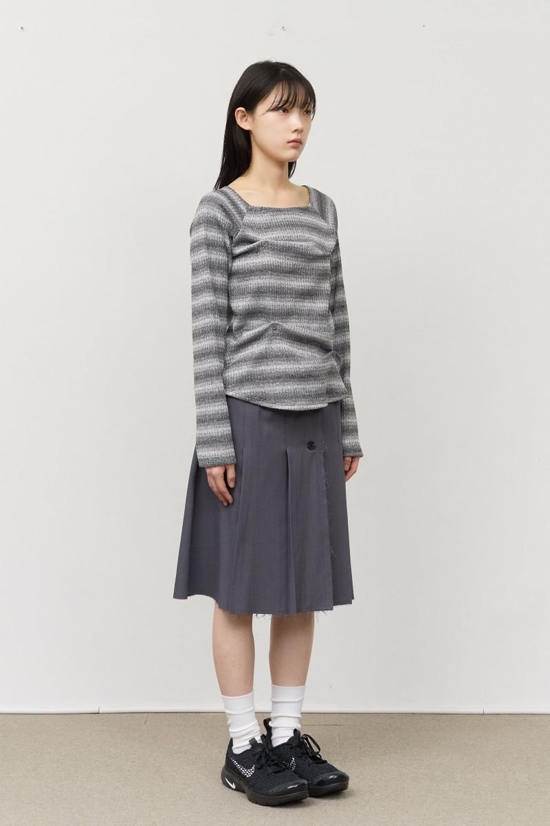 (W) Wave Knitted Top