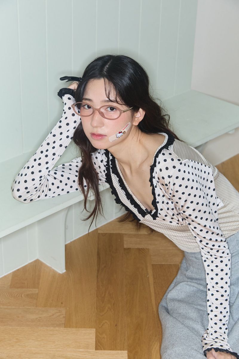 SHINING DOT LACE TOP (CREAM)