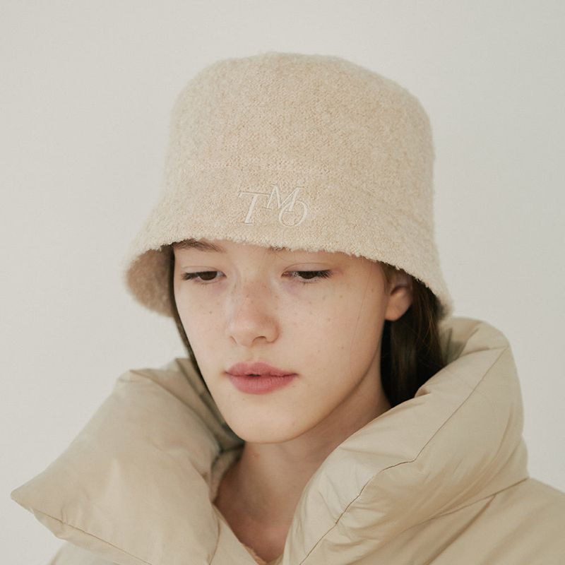 WINTER BUCKET HAT (BEIGE)