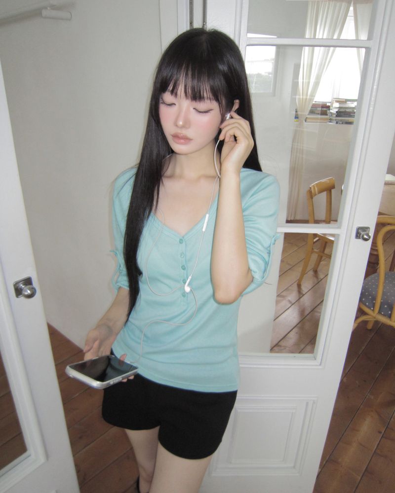 WONDER WONDER(ワンダーワンダー)の「Siniz Roll-Up 7-Sleeve T-Shirt(Tops)」