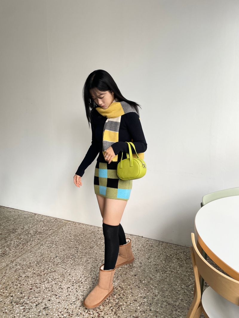 Checkerboard knit mini skirt
