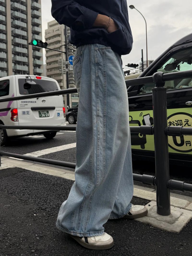 AVAND（アバンド）の「オブサイド ダブルバック デニム パンツ（パンツ）」