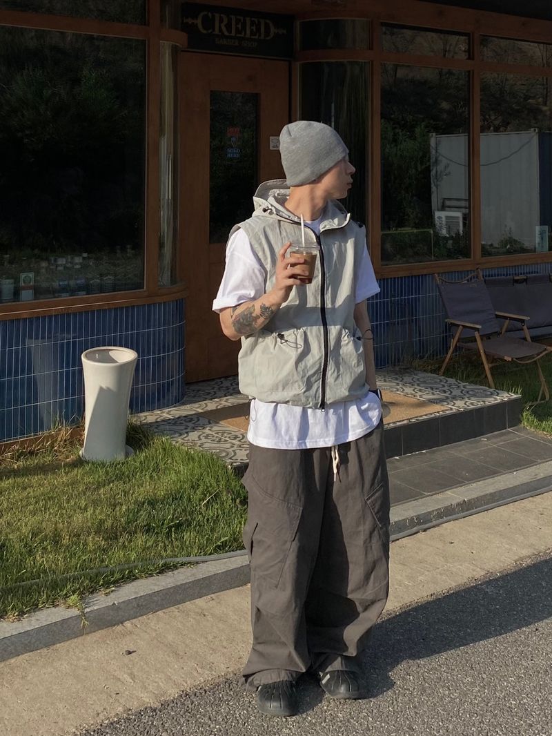 Nylon Pocket Hooded Vest 3C