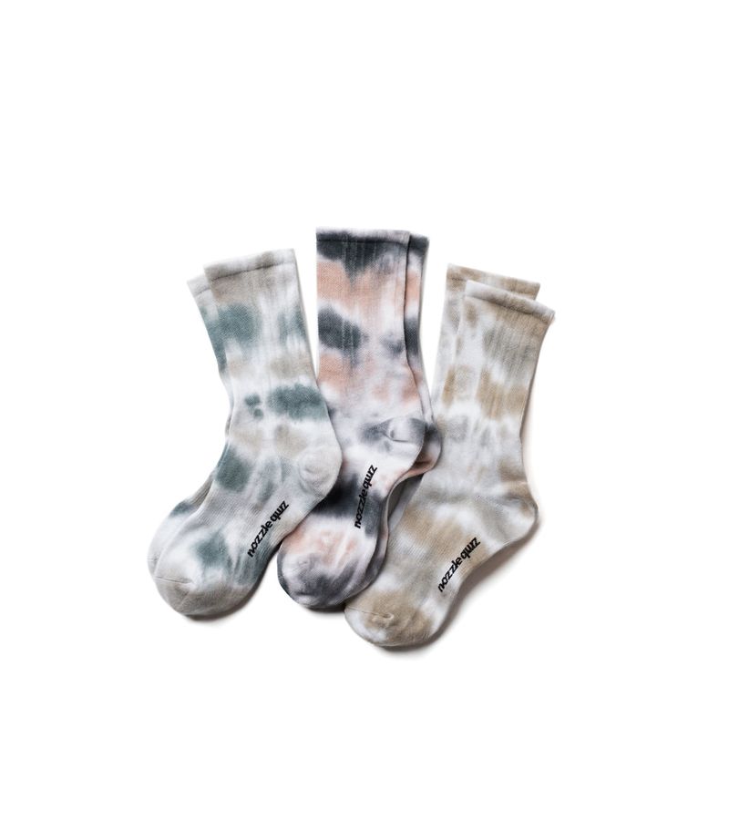 nozzle quiz（ノズルクイズ）の「Spray Dye Crew Casual Socks (3 pair in)（Fashion Accessories）」
