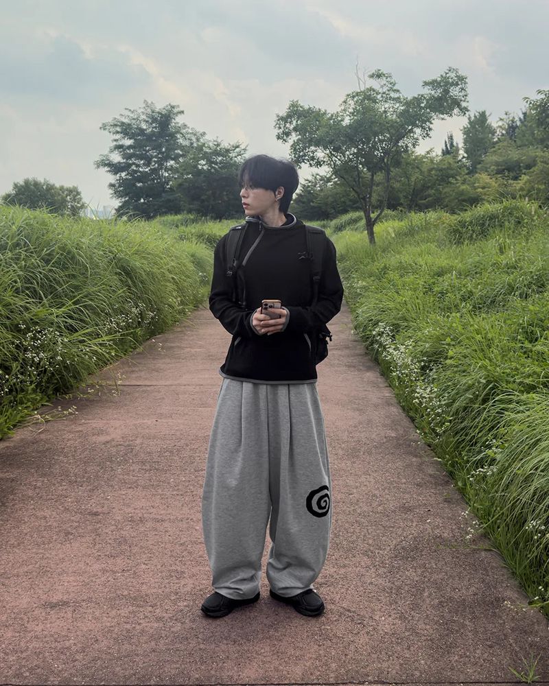 Terne ribbed diagonal zipper hoodie