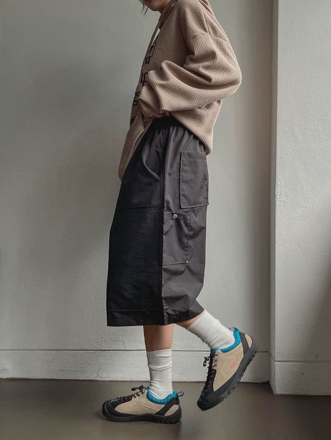 City Double Knee Rivet Bermuda Pants