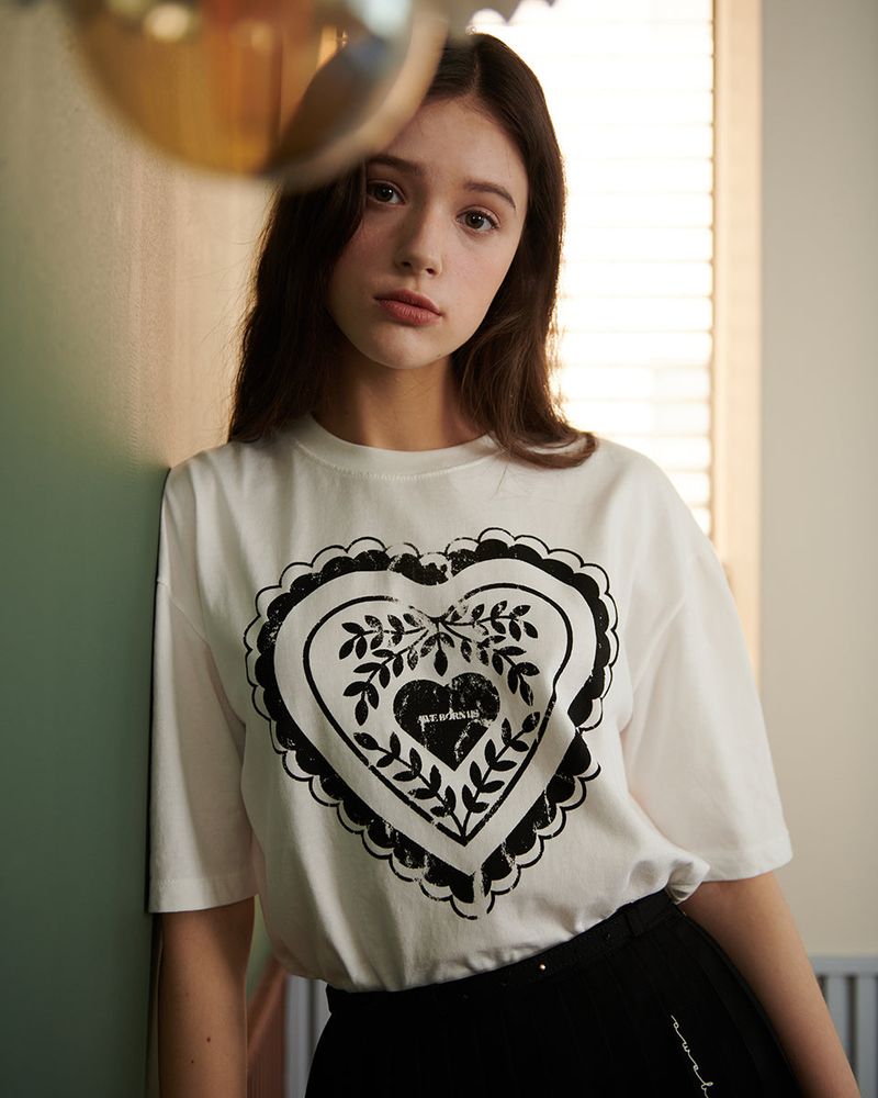 HEART PRINT T-SHIRT [WHITE]