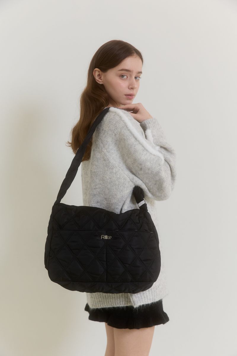 SNOWBLOOM QUILTED BAG