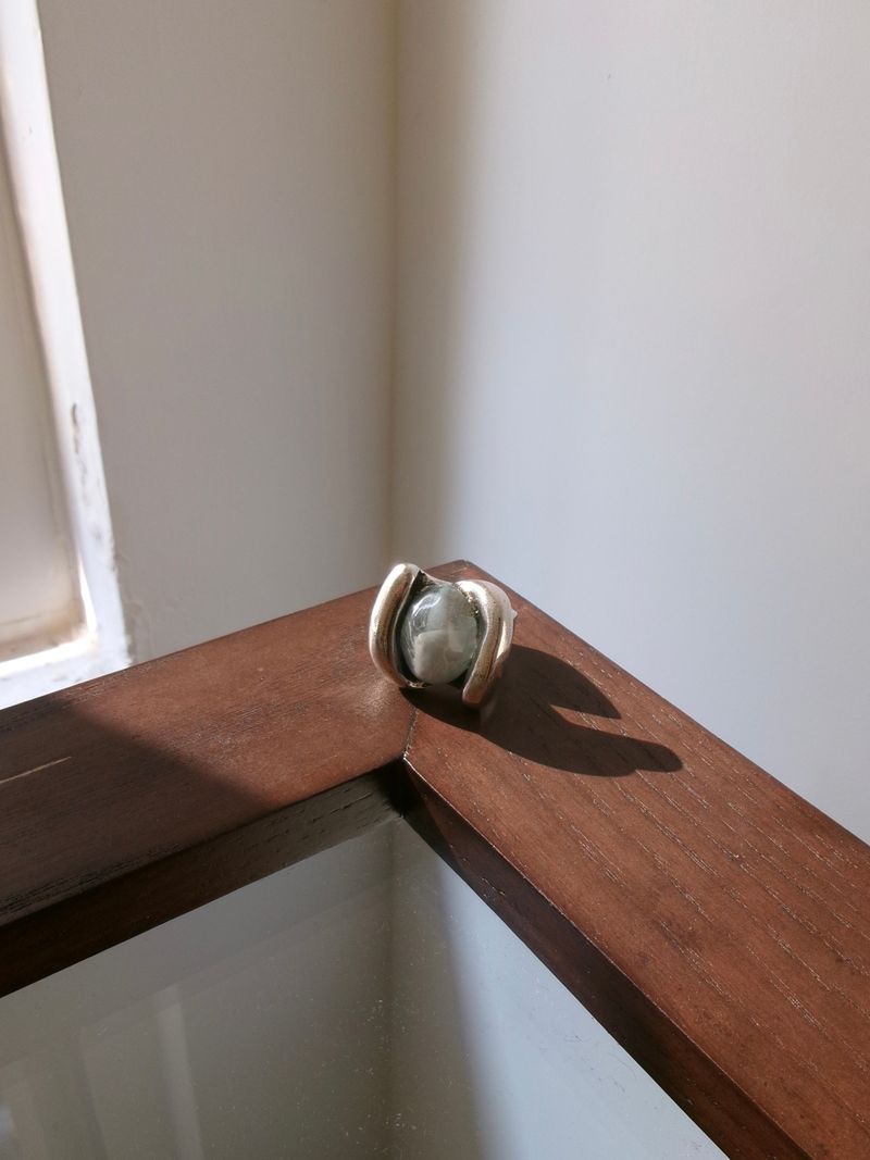 Kairosroom（カイロスルーム）の「Resin Design Oval Ring（Accessories）」