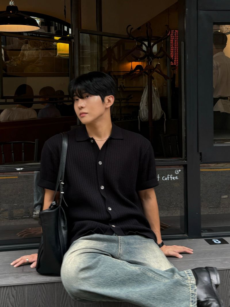 Cable scotch collar cardigan