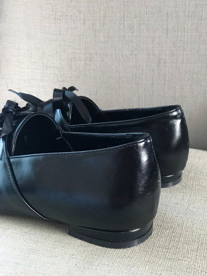 ribbon lace-up loafers