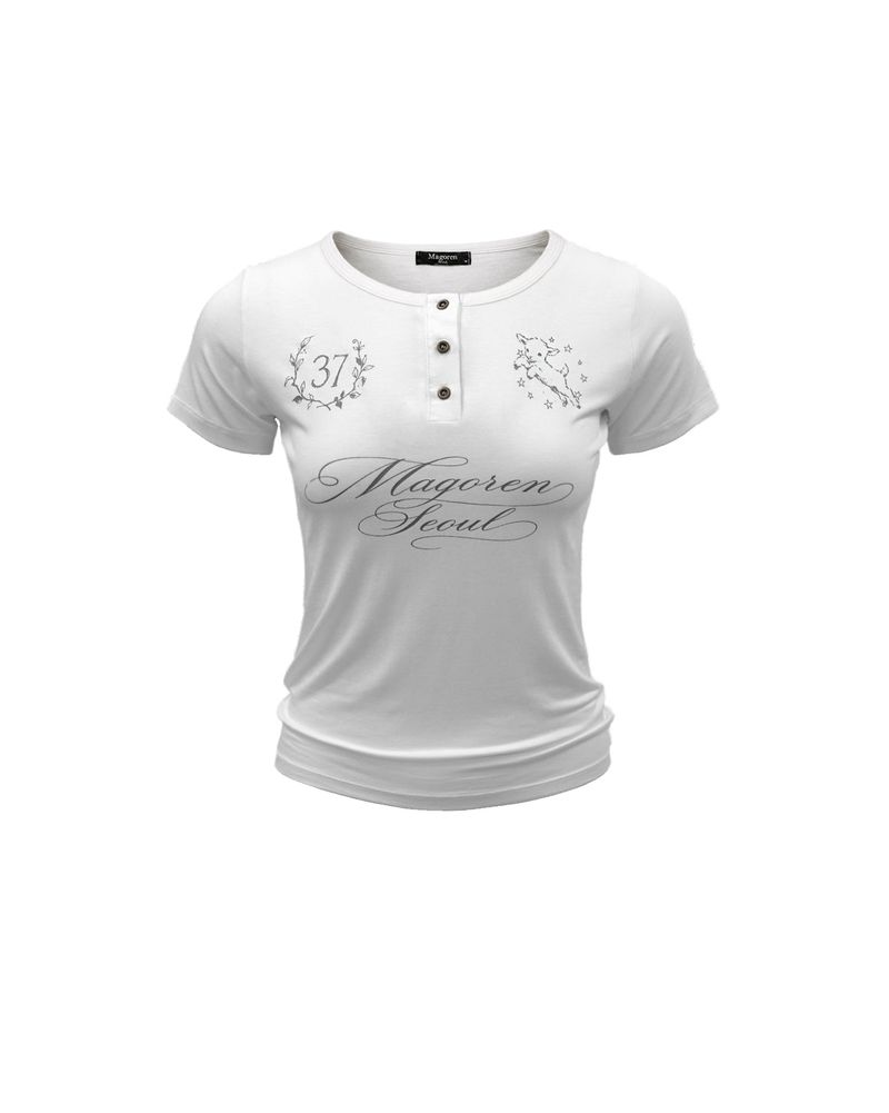 MagoRen SEOUL（マゴレン ソウル）の「Club No.37 Henley Neck T-Shirt White（Tops）」