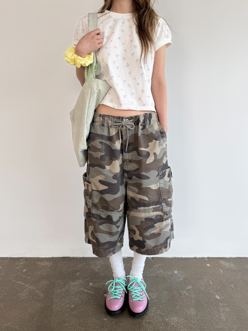 zipper bermuda cargo pants