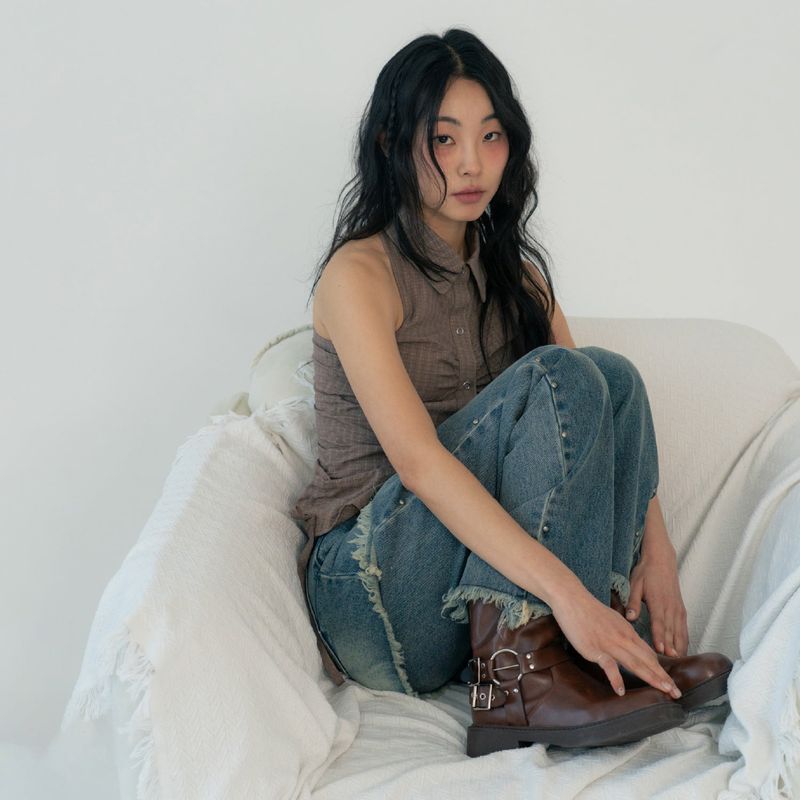 STUD DENIM SKIRT LAYERED PANTS (BLUE)