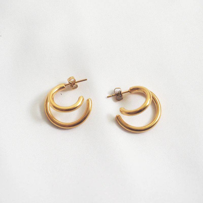 éclater（エクラテ）の「Yayoi Double Hoop Earrings（Accessories）」