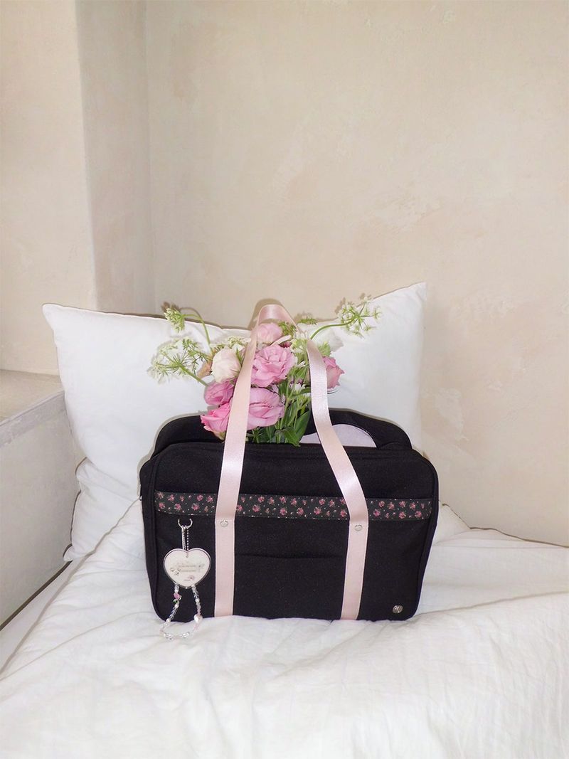 ovuni（オーブニ）の「Classic schoolbag_black（Bags）」